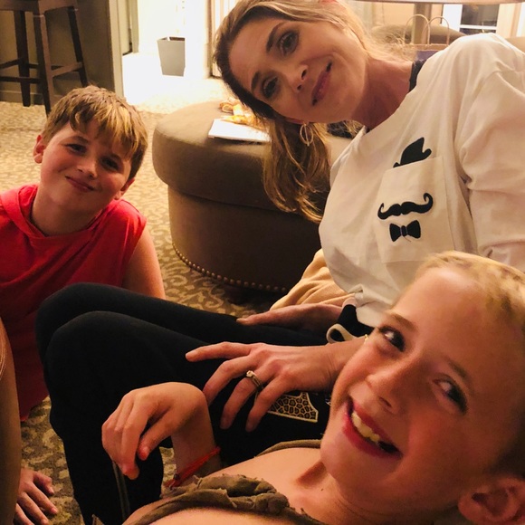 Meet your Posher, Ava - Picture 4 of 4